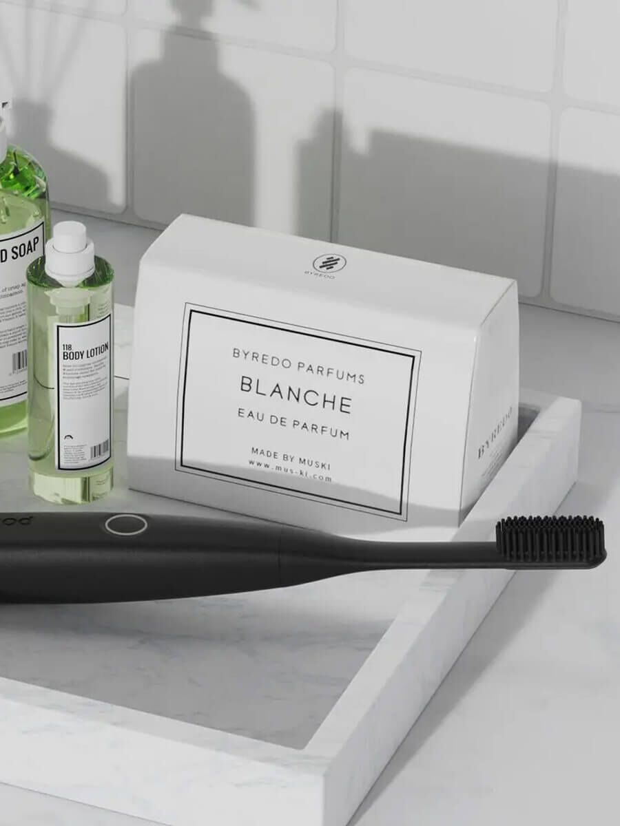 PomaBrush Silikon-Schallzahnbürste Carbon Set