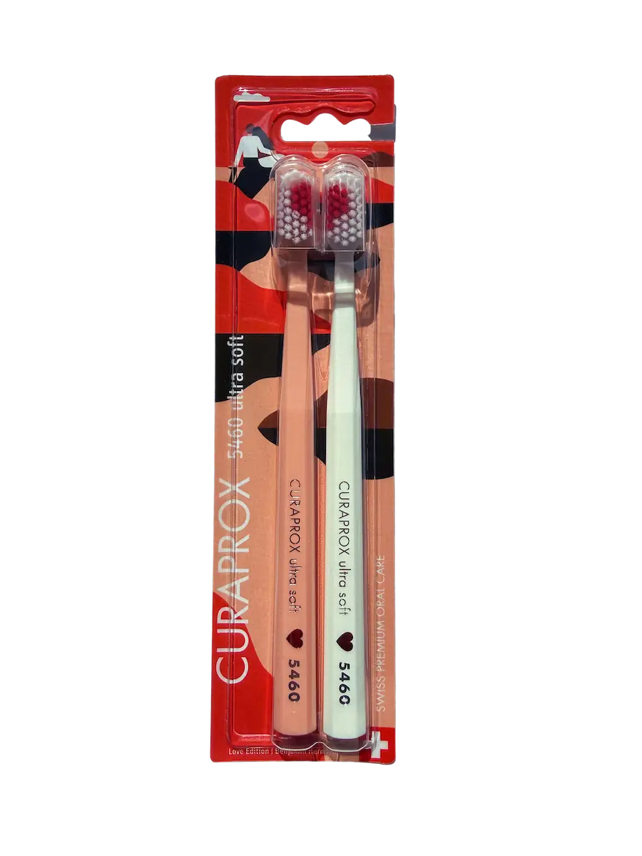 Curaprox CS 5460 Love Edition Zahnbürsten