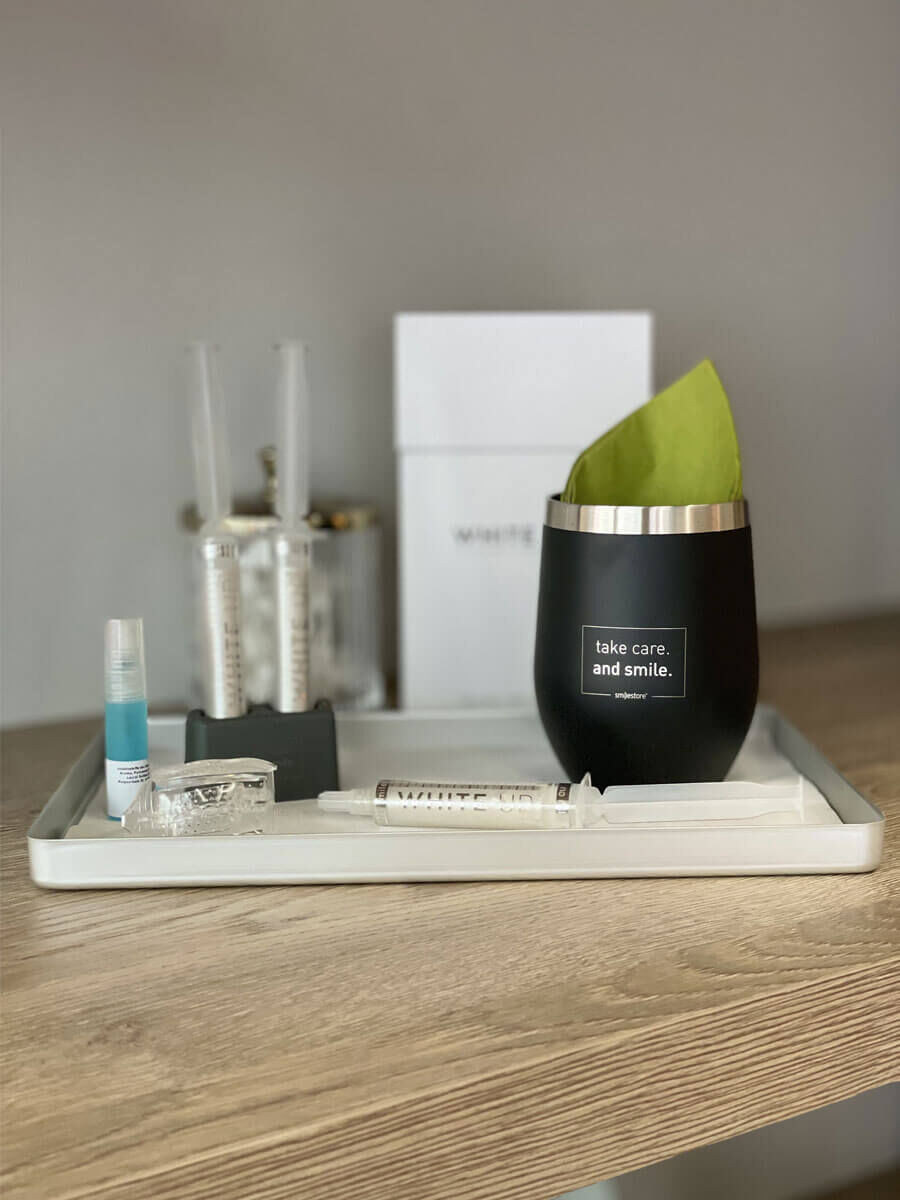 Alu Normtray ungelocht silber